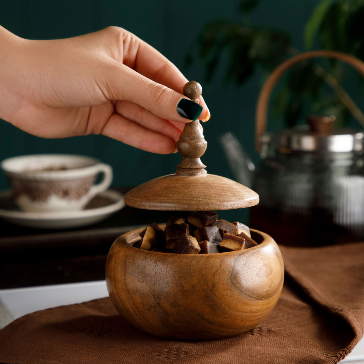 قندان-خمره-ای-چوب-گردو-b قندان خمره ای چوب گردو