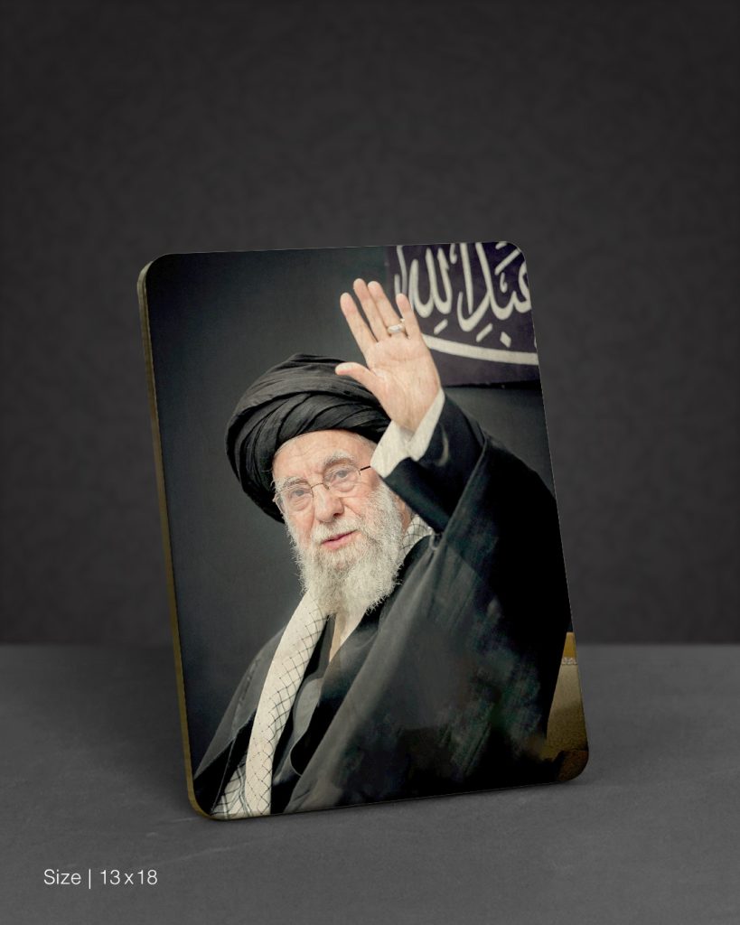 تابلو چوبی طرح رهبر شهید مدل BL7036