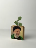 گلدان چوبی دکوراتیو مدل P-119R7022 طرح شهید جمهور